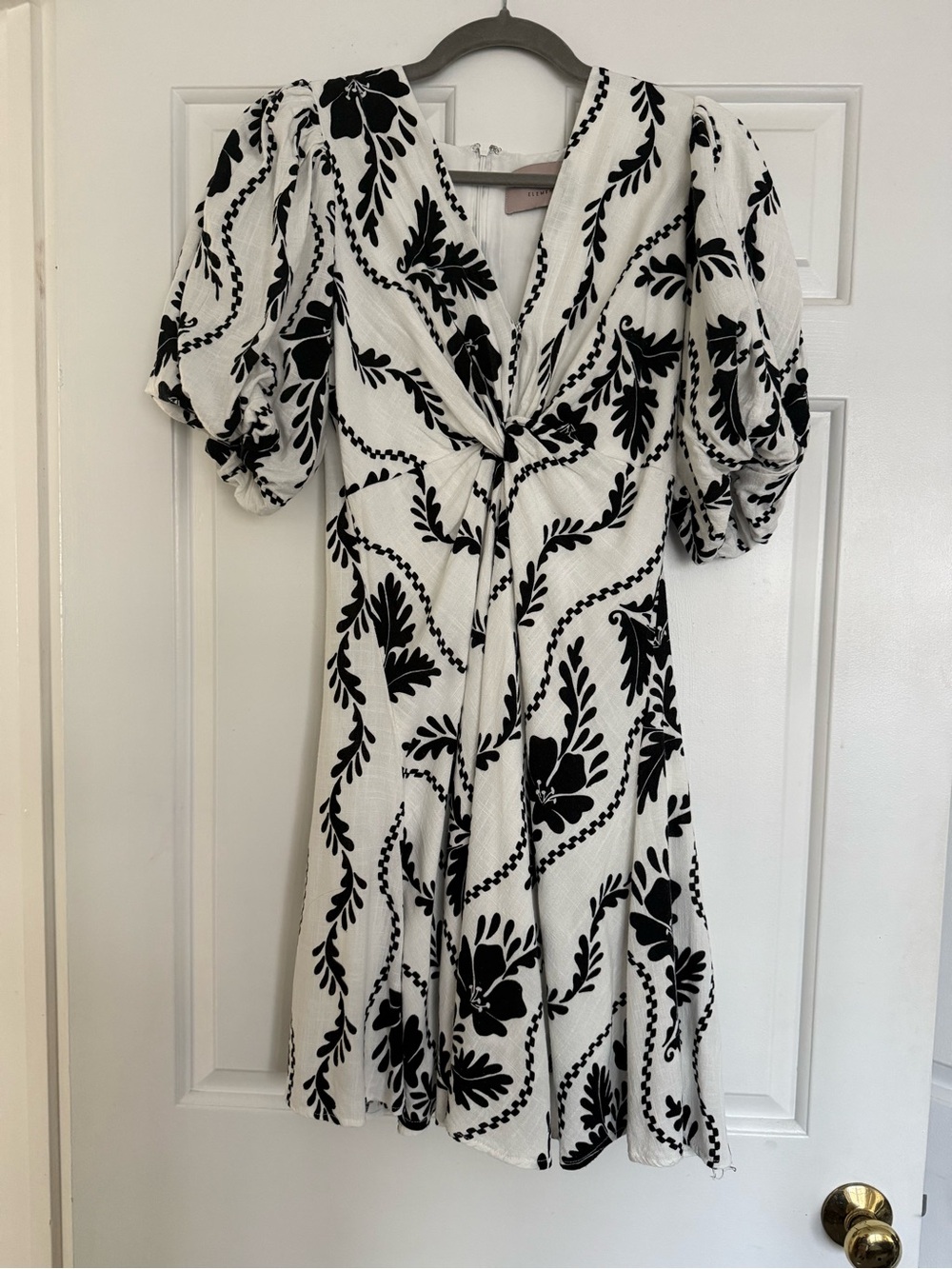 Black & White Floral Tie-Front Mini Dress with Puff Sleeves